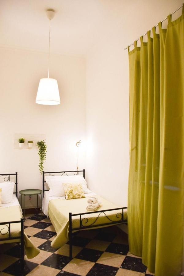 Casa Jolanda B&B Palermo Exterior photo